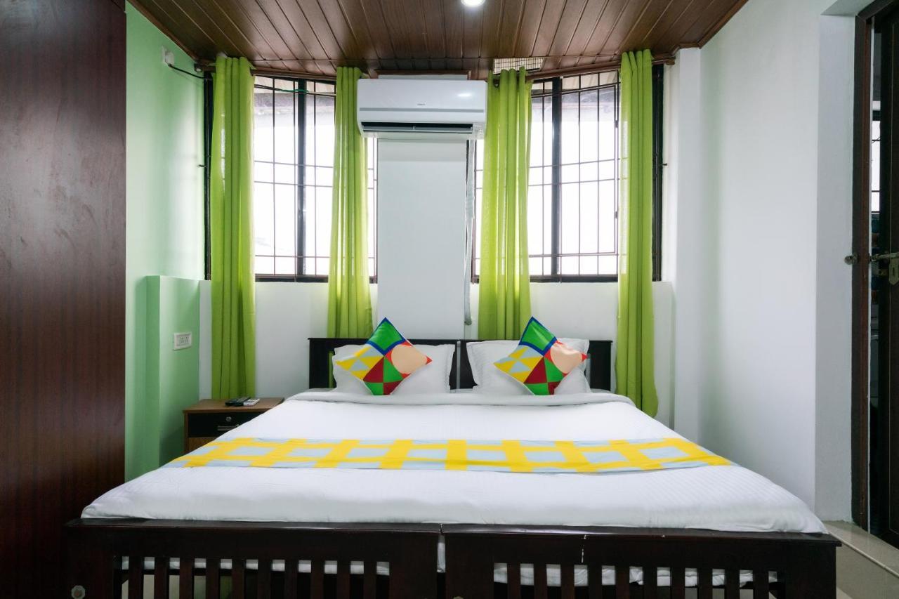 Oyo Home 49697 Aj Apartments Kochi Kültér fotó