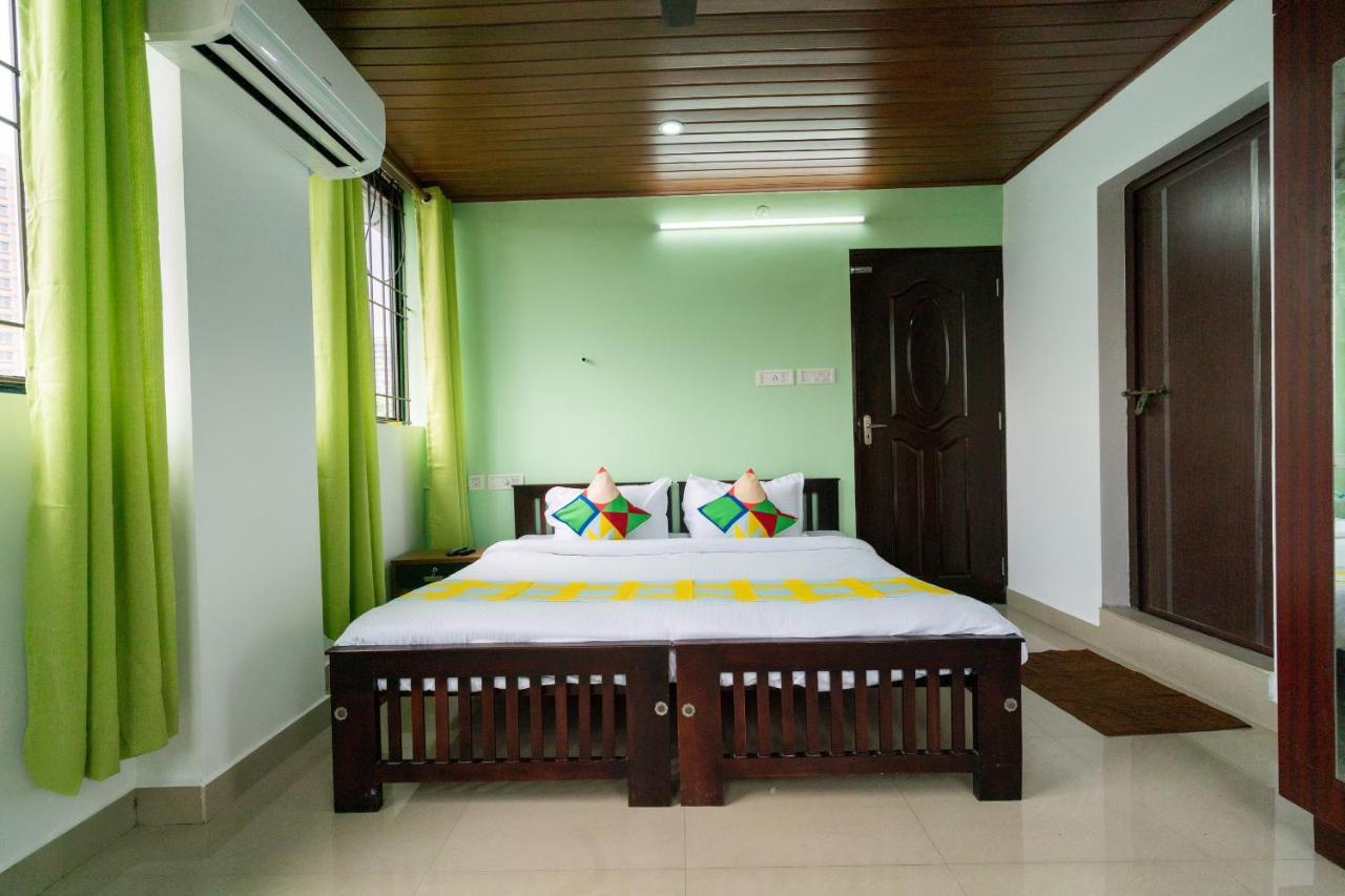 Oyo Home 49697 Aj Apartments Kochi Kültér fotó