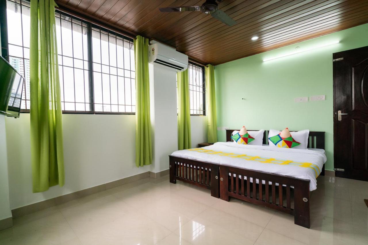Oyo Home 49697 Aj Apartments Kochi Kültér fotó