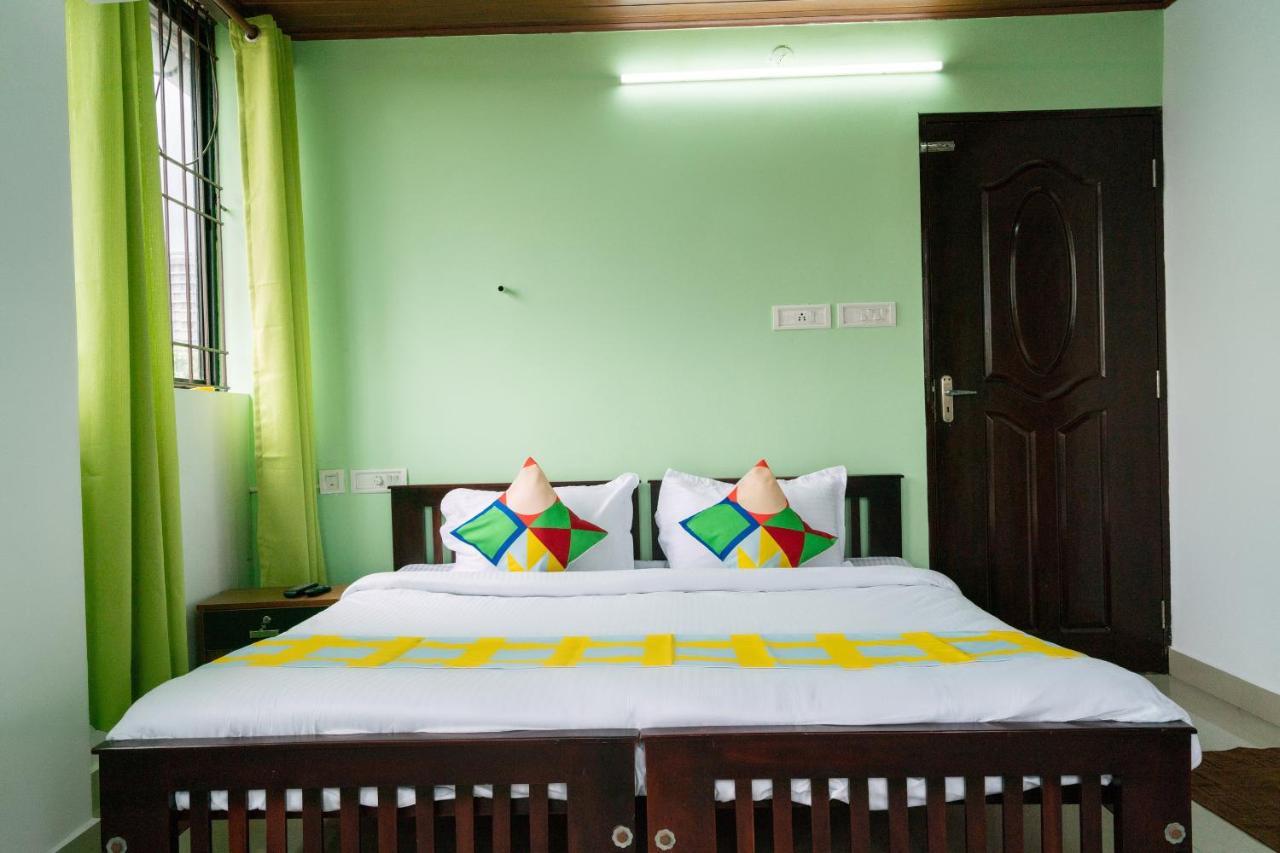Oyo Home 49697 Aj Apartments Kochi Kültér fotó